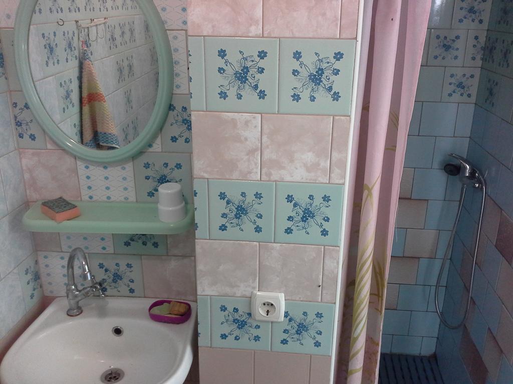 Dvorik Na Bolshom Fontane Apartamento Odessa Exterior foto